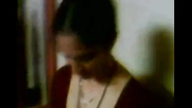 Tamil housewife dress removing