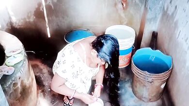 Mili Singha Bathing -Youtuber