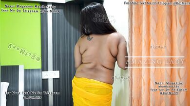 Gayatri Open Boobs Tease Uncut