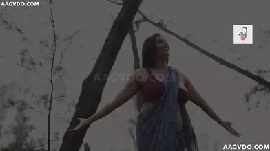 Hot Saree Fashion -megha