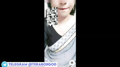Kannada gori bhabhi juicy boobs dikhayi saree utarkar clip