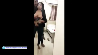 Noida Baddie Steamy Mirror Makeout Session Telegram @PremiumX55