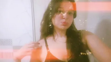 Gf ka Oyo ke bathroom Mai boobs show