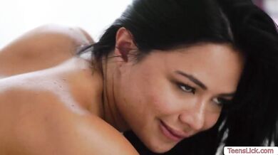Looks like I cant stop tasting this wet pussy