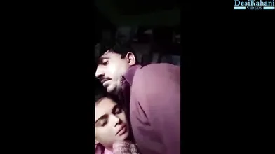 Jija ne ghusaya saali ki chut mein lund aur banaya MMS Video