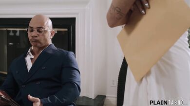 Addison Vodka needs to fuck him so he will drop the lawsuit