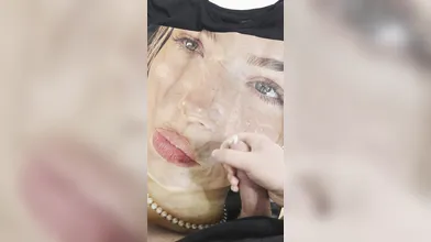 Cumshot tribut on hot printed girl