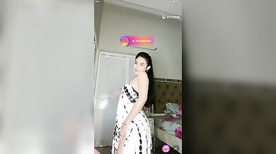 Mama Muda Joget Asik