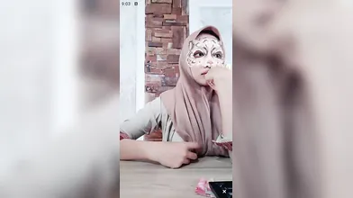 Cewek Baik Live 05