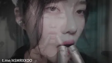 ASMR Nareun 小勾勾给你舔耳朵????