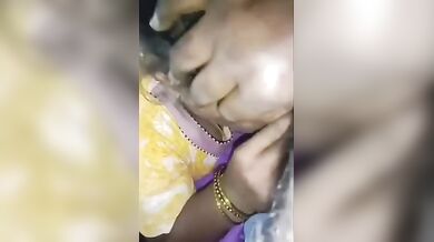 Mature tamil bhabhi ka blowjob lund ride