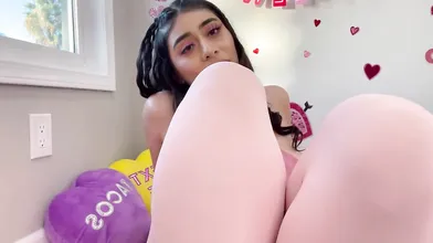 A long-haired dark-haired with enormous funbags likes a romantic Valentine's Day