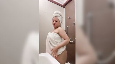 Indonesia Influencer Model - Nicha Syerin / Nicha Ochi - 2