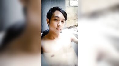 mas rizal lagi mandi video pribadi kesebar