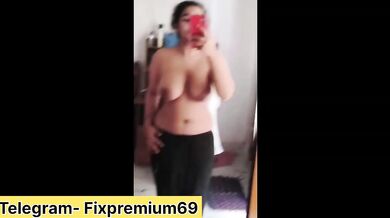 Tamil Milf Aunty intense Pussy licking By Driver Satisfied Her