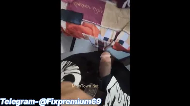 Desi Tamil Mom caught By son while fucking with Driver viral videos