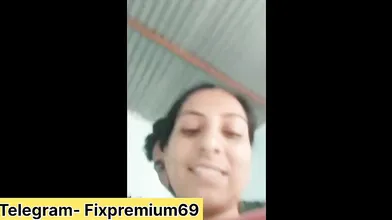 Beautiful haryanvi girl k boobs chus choda uski chikni chut