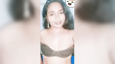 Gouthami reddy manthena showing her nude milky boobs to husband friend in paid video call ???