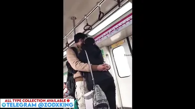 Horny Girl Kiss Boyfriend in Delhi Metro Viral MMS Video
