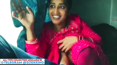 Innocent Marwari Bhabhi seduced and fucked in running train by ticket collector