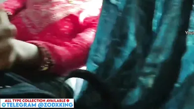 Innocent Marwari Bhabhi seduced and fucked in running train by ticket collector