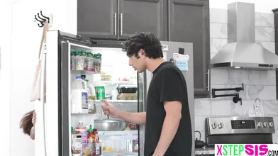 Smart house system works in HOT teen stepsister her favor