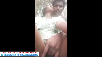 Young tamil girl enjoy outdoor fingering xxx by stranger