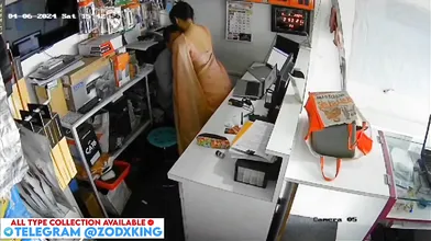 Viral Shop Keeper Fuck Customer in Sexy Saari Caught on CCTV Camera