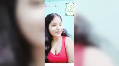 Bangladeshi chamet girl show boobs