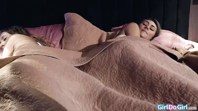 Am I really going to finger and lick my best friends pussy?