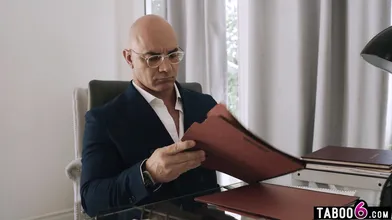 Dropping the lawsuit had desperate MILF fucking the plaintiff