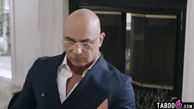 Dropping the lawsuit had desperate MILF fucking the plaintiff