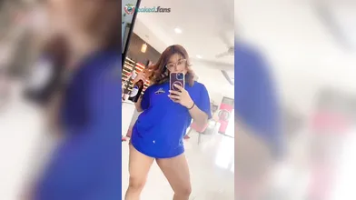 AlejandraFoxyHn real honduran Tiktoker accept money for making A blowjob