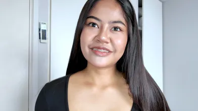 Petite Thai teen GoGo girl paid to fuck for a short time session