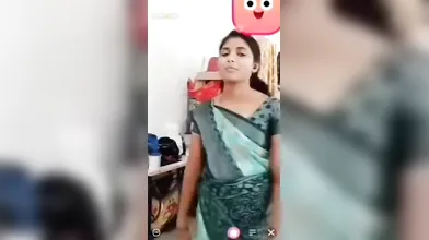Gouthami reddy manthena sexy in green saree removing blouse Hot bra showing big juicy boobs & pussy in video call ???