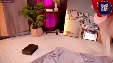 Tattooed Redhead Fucks Herself with Big Dildo and Sucks Cock
