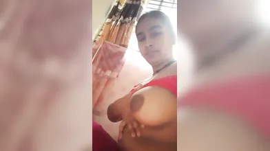 desi village girl showing boob
