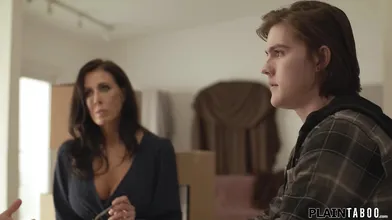 People either want my money or my pussy and you get my pussy