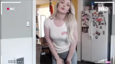 Milf masturbates while watching her nanny stripping via cctv