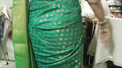 Hot saree back dance