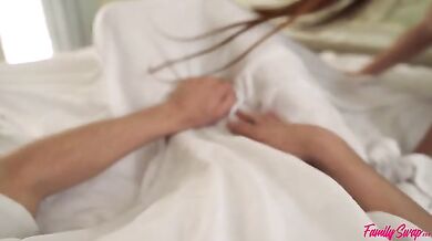 Swap Mom Keeps Touching My Penis - S2:E10