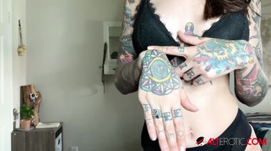 Rocky Emerson Quarantined Solo Masturbation