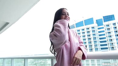 Girlfriend experience with steaming hot Alina Lopez