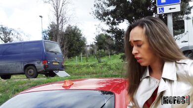 Perfectly Bodied Spanish Chica Rides in POV