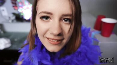 Friendly Sluts share a Cock ft. Double Blowjob XXX