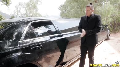 Sexy babe Jessa gets fucked by the driver