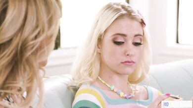 MOMMYS GIRL Cherie Deville Teaches Tricks to Blondie Chloe Cherry