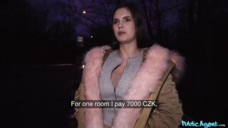 Naturally Curvy Czech Chick makes Money in Public
