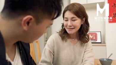 【国产】麻豆传媒作品/饥渴的母亲/免费观看