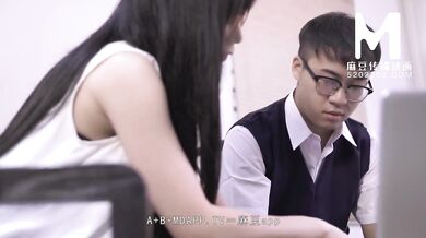 【国产】麻豆传媒作品/性感女家教/免费观看